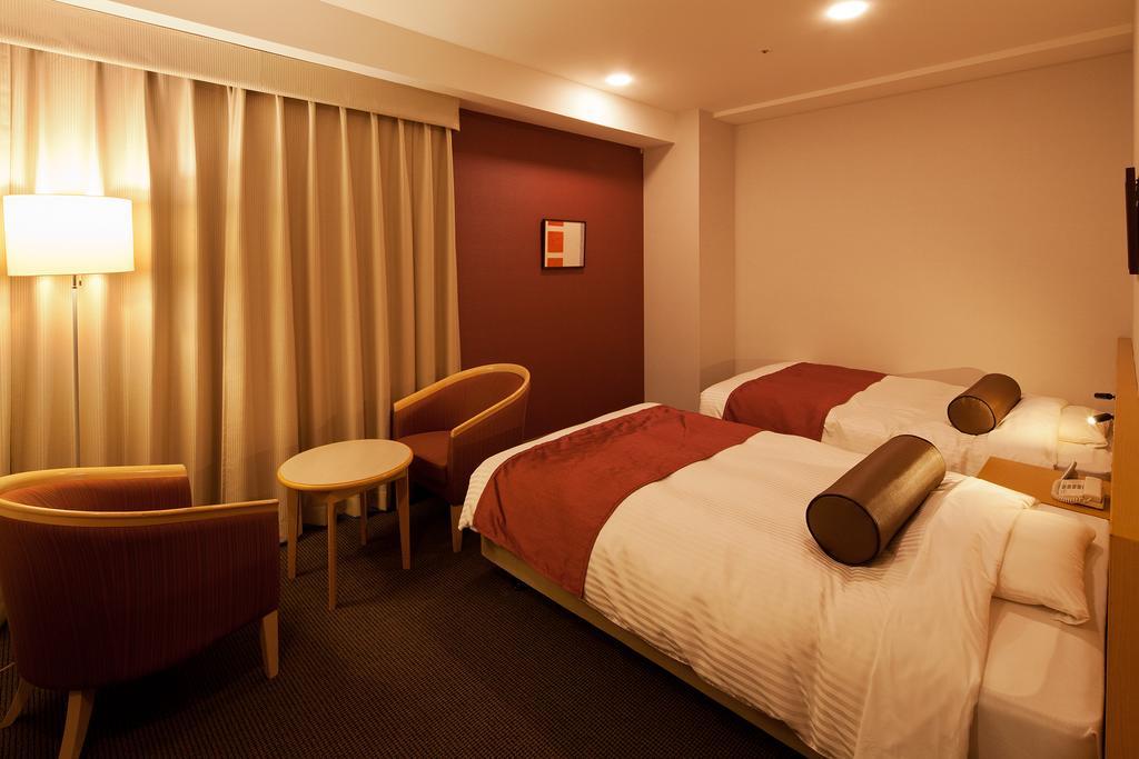 Ueda Tokyu Rei Hotel Esterno foto
