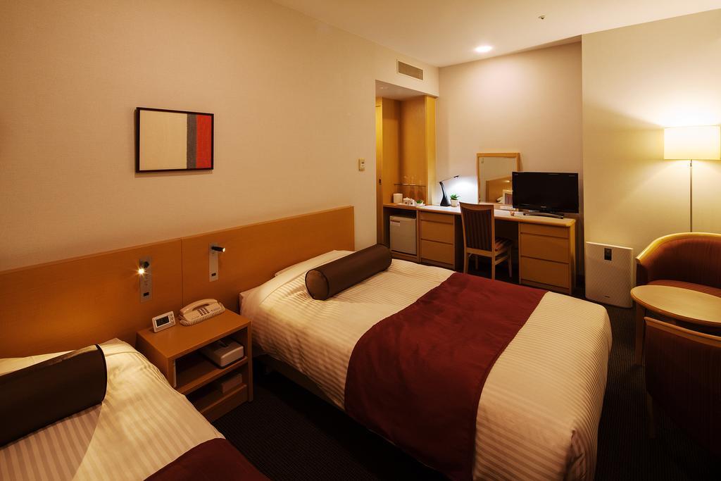 Ueda Tokyu Rei Hotel Esterno foto