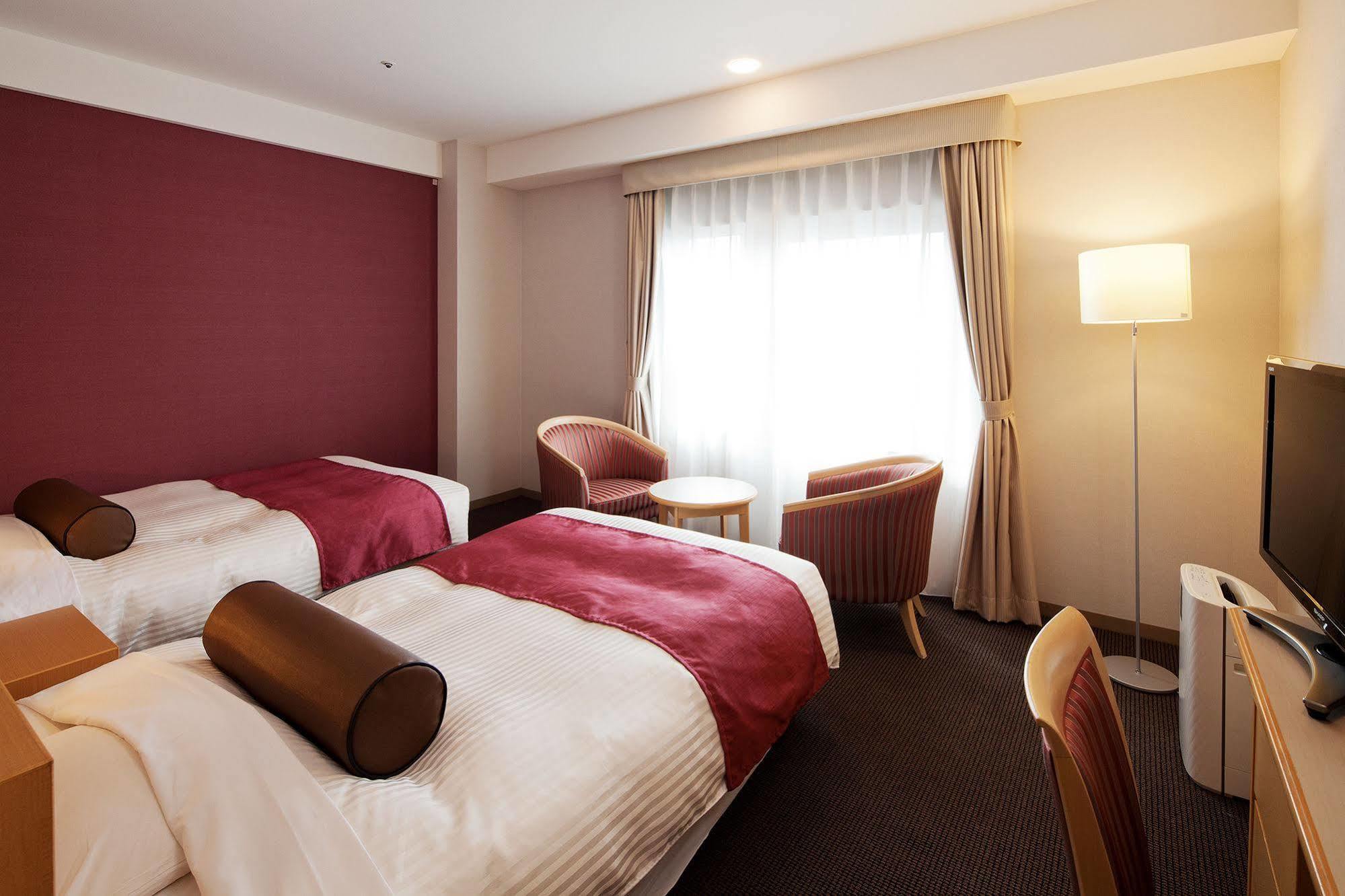 Ueda Tokyu Rei Hotel Esterno foto