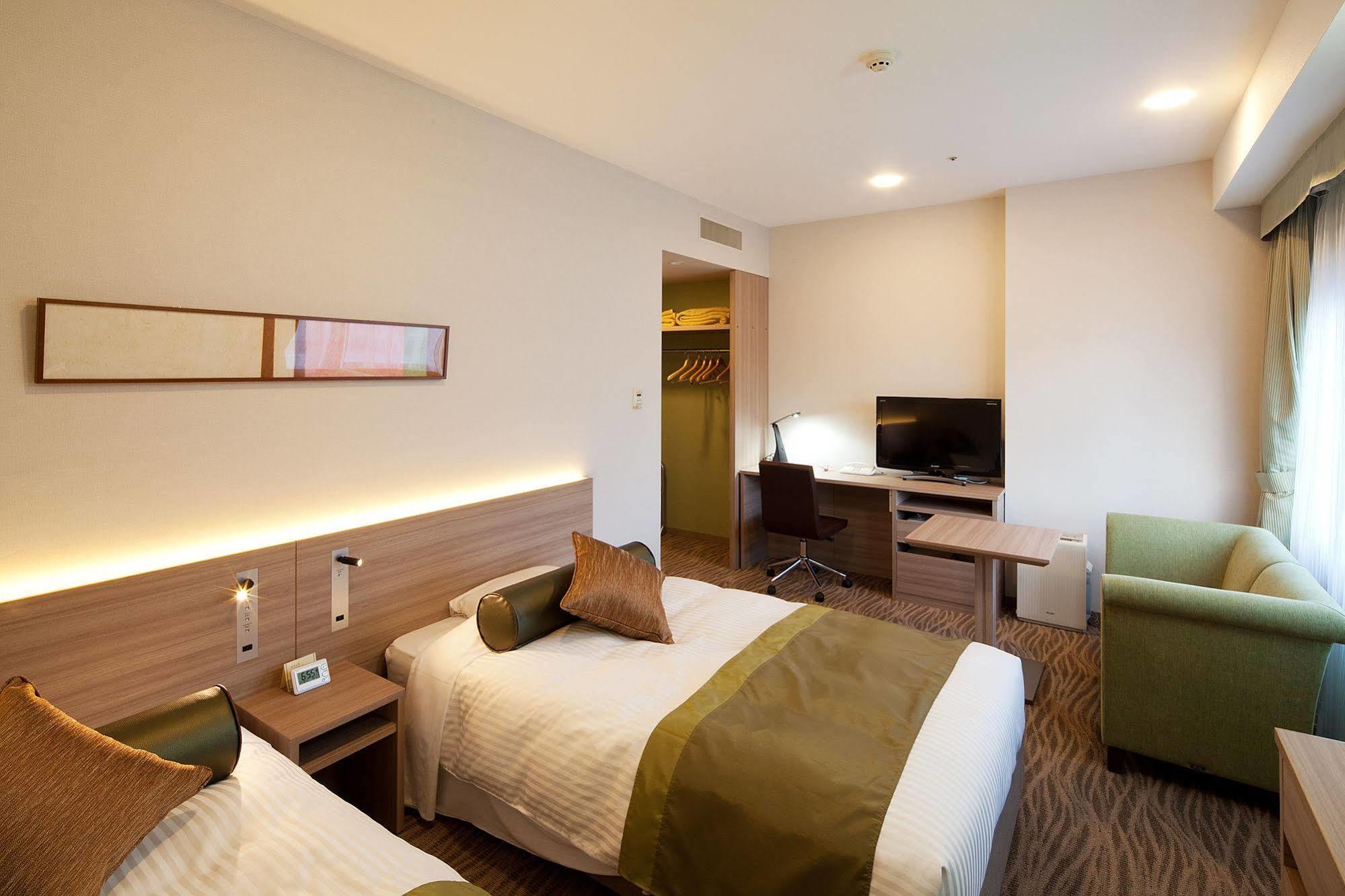 Ueda Tokyu Rei Hotel Esterno foto
